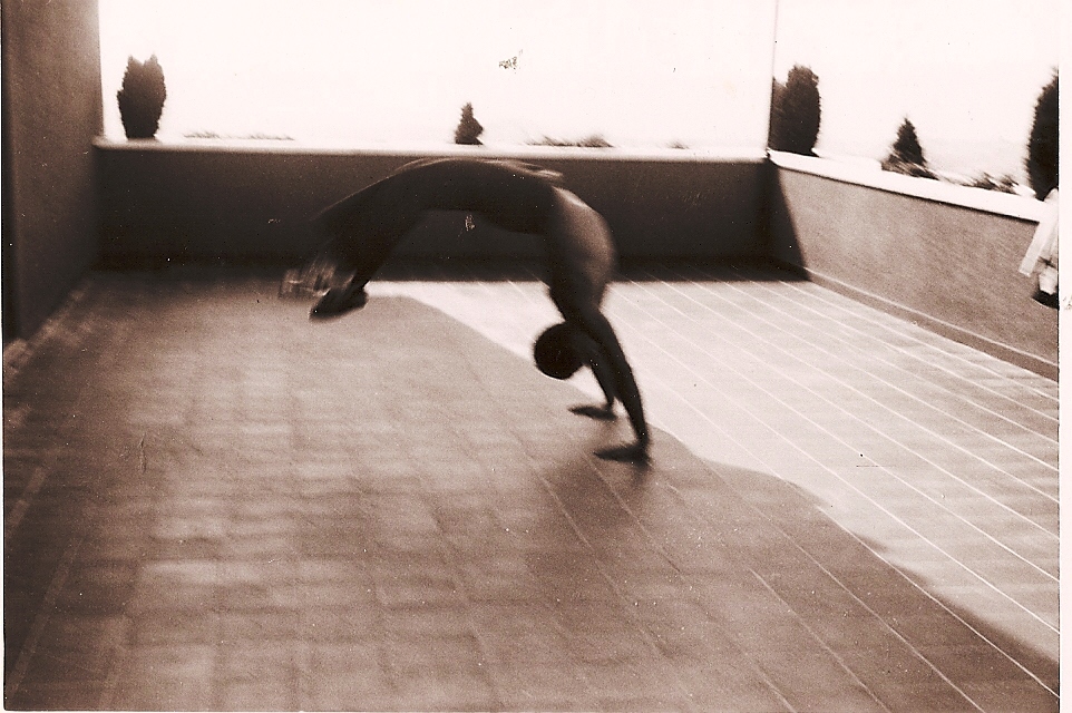 Tecnica acrobatica del 1977